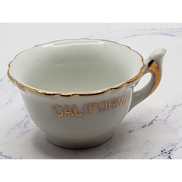 Victoria Ceramics Vintage Souvenir California Teacup and Saucer Set - Picture 2 of 8